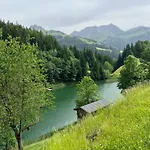 Haus Heim Apartamento Raggal